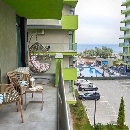 Sea La Vie 2Br Apt Spa N Pool Beach Resort Navodari Bagian luar foto
