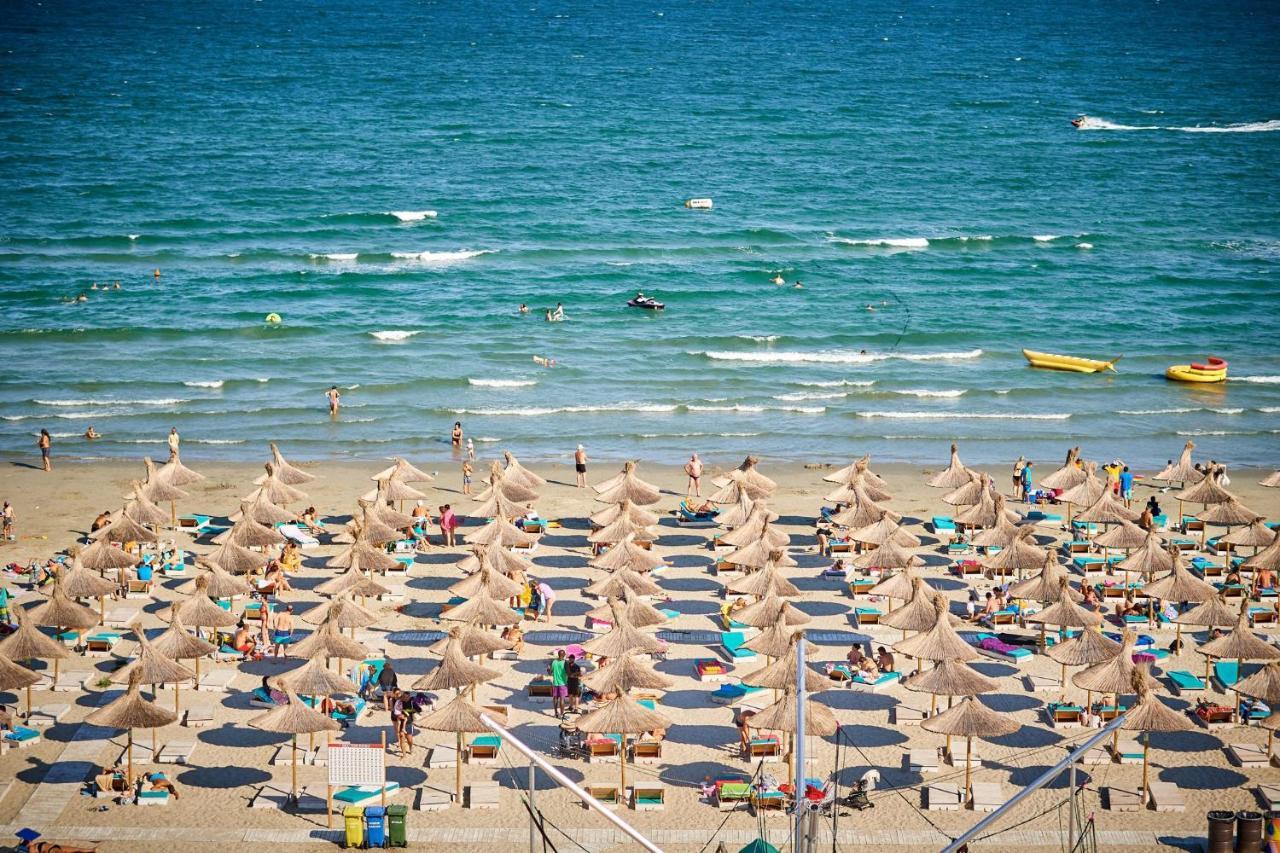 Sea La Vie 2Br Apt Spa N Pool Beach Resort Navodari Bagian luar foto